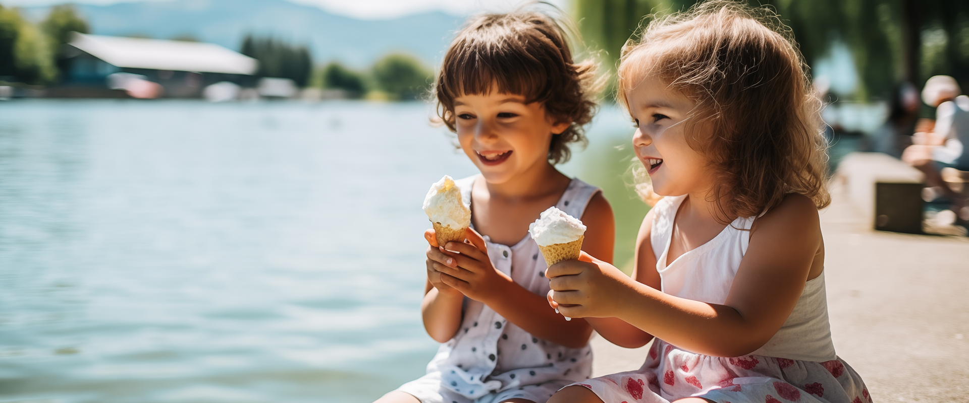 Kids eating Ice Cream at Wawautosa Marina on Six Mile Lake